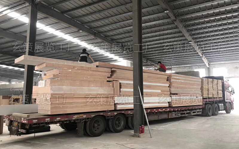 南通展览工厂装车